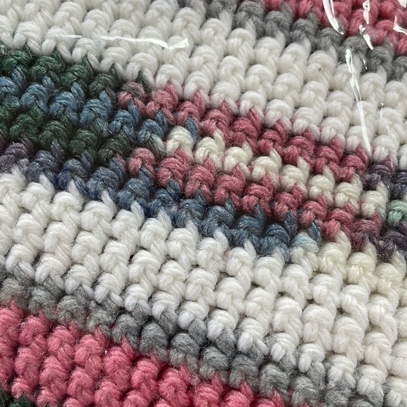 Knitted Lap Sofa Throw With Tassels Southwest Design 59” x 47” - Picture 13 of 15